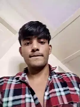 Snapshot of kingkartik7 chatting on February 28, 10:06 pm kingkartik7 online show from February 28, 10:06 pm