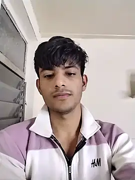 Snapshot of kingkartik7 chatting on March 2, 3:59 pm kingkartik7 online show from March 2, 3:59 pm