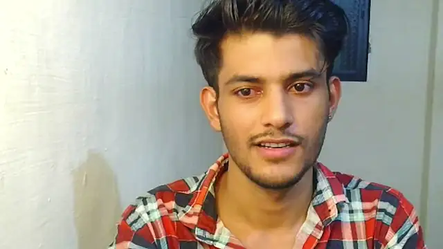 Snapshot of kingkartik7 chatting on October 17, 5:04 pm kingkartik7 online show from October 17, 5:04 pm