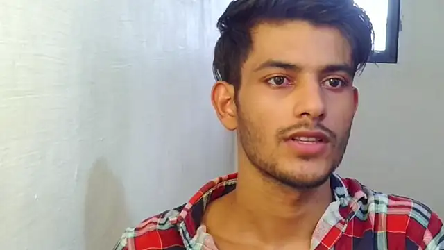 Snapshot of kingkartik7 chatting on October 18, 10:16 am kingkartik7 online show from October 18, 10:16 am