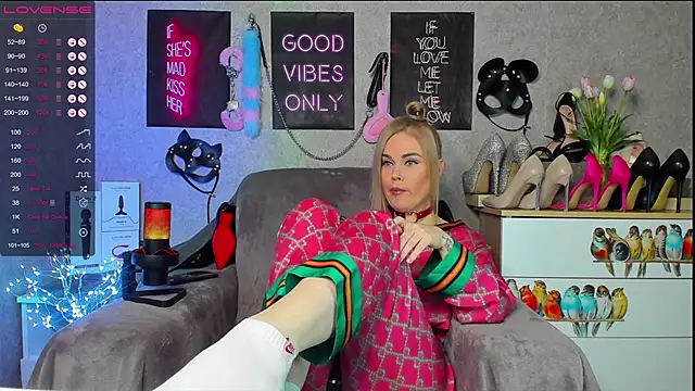 HannaKorsak online show from March 2, 5:14 pm