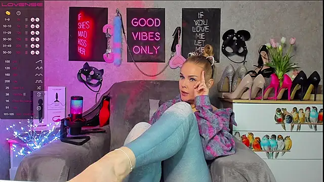 HannaKorsak online show from March 12, 9:24 pm