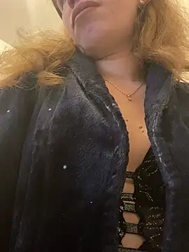 EvaRush online show from December 21, 9:23 am