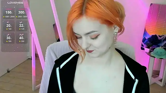 Fire Bestie online show from February 9, 3:49 pm