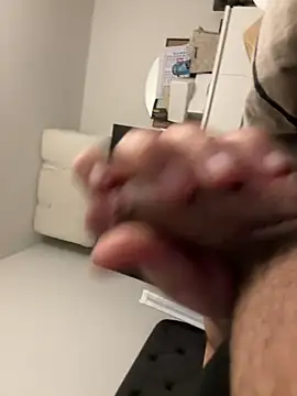 Snapshot of derFickerali chatting on February 15, 3:50 pm derFickerali online show from February 15, 3:50 pm