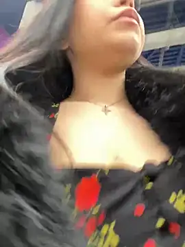 Snapshot of Chloe__Moon chatting on December 30, 2:19 pm Chloe Moon online show from December 30, 2:19 pm
