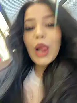 Snapshot of Chloe__Moon chatting on January 7, 10:11 am Chloe Moon online show from January 7, 10:11 am