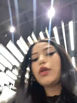 Snapshot of Chloe__Moon chatting on January 14, 2:43 pm Chloe Moon online show from January 14, 2:43 pm
