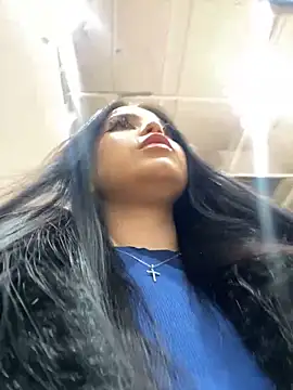 Snapshot of Chloe__Moon chatting on January 16, 12:31 pm Chloe Moon online show from January 16, 12:31 pm