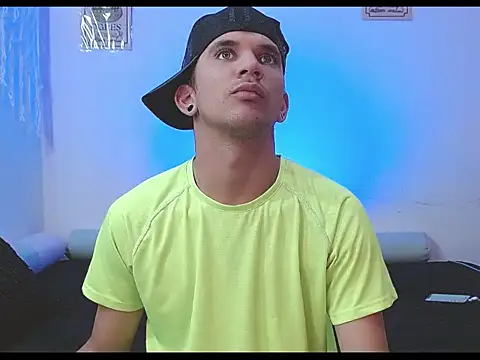 tylor boy online show from June 6, 2:16 am