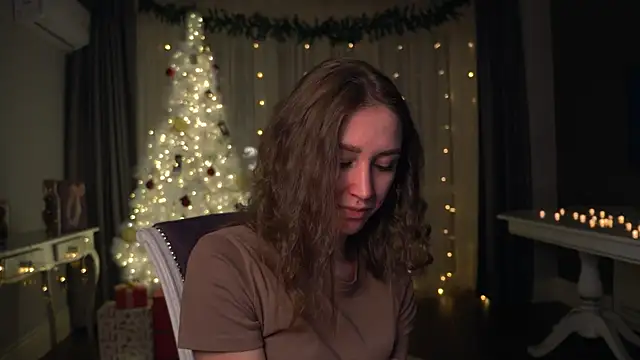 RennieLewis online show from December 19, 8:55 pm