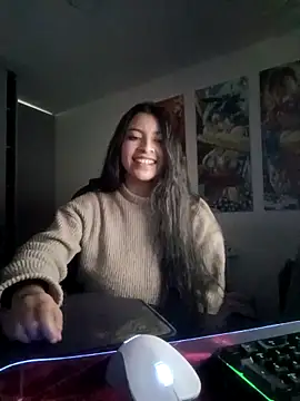 Snapshot of Anna_summer chatting on October 22, 7:41 am Anna summer online show from October 22, 7:41 am