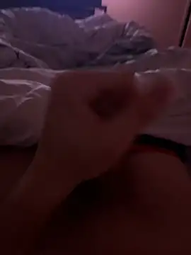 Snapshot of crazyboy848 chatting on October 19, 10:10 pm crazyboy848 online show from October 19, 10:10 pm