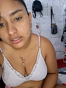 Snapshot of sariitha_sw chatting on June 11, 2:26 pm sariitha sw online show from June 11, 2:26 pm