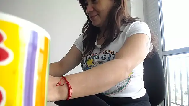 lorenalover24 online show from December 8, 6:28 pm