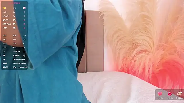 Snapshot of samaara_ chatting on October 27, 12:31 pm samaara  online show from October 27, 12:31 pm