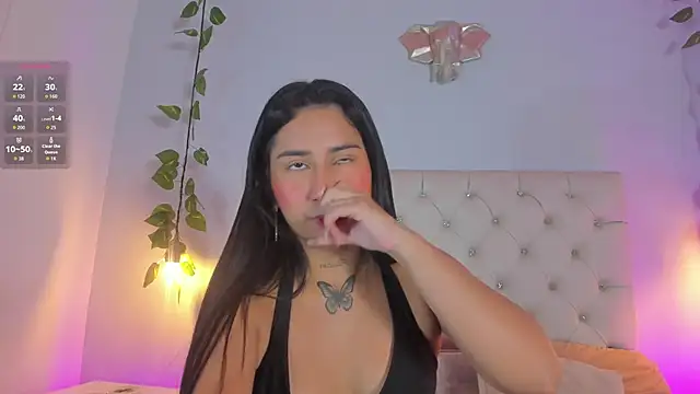 Isabella Flowers online show from December 2, 7:53 pm