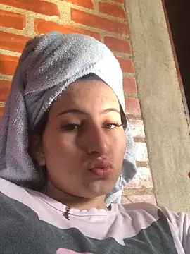 Salomecam30 online show from January 6, 8:39 pm