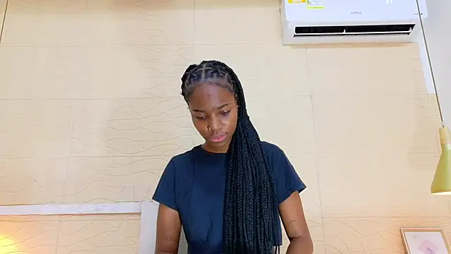 Snapshot of Chocolatte_bar chatting on February 23, 1:10 pm Chocolatte bar online show from February 23, 1:10 pm