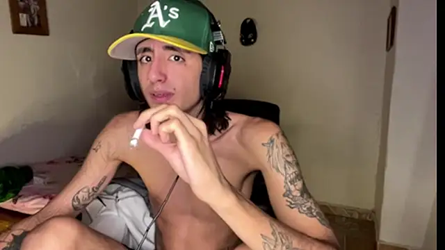 Matthew Dixonn online show from February 6, 7:02 am