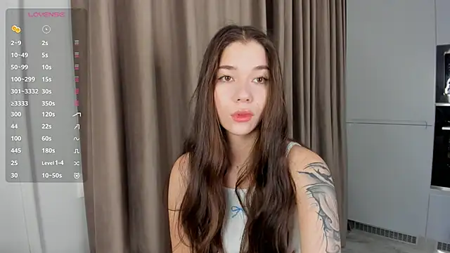 Snapshot of Butterflys1268 chatting on October 13, 5:07 am Butterflys1268 online show from October 13, 5:07 am