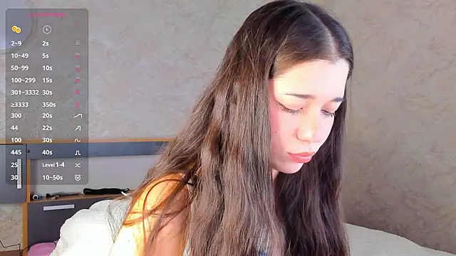 Snapshot of Butterflys1268 chatting on February 4, 3:23 am Butterflys1268 online show from February 4, 3:23 am