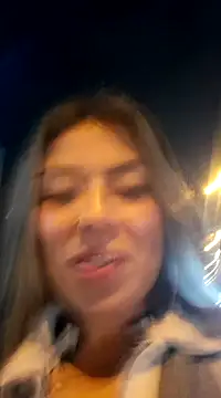 Snapshot of Sweel_Leyva18 chatting on December 22, 4:17 am Sweel Leyva18 online show from December 22, 4:17 am