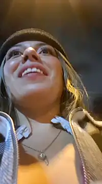 Snapshot of Sweel_Leyva18 chatting on February 1, 3:52 am Sweel Leyva18 online show from February 1, 3:52 am