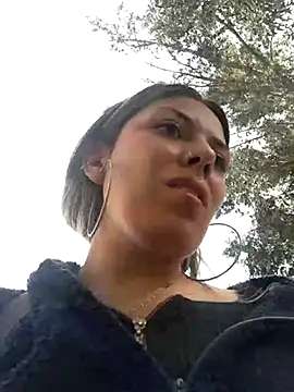 Snapshot of Sweel_Leyva18 chatting on February 20, 8:47 pm Sweel Leyva18 online show from February 20, 8:47 pm
