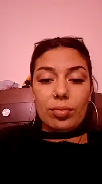 Snapshot of Sweel_Leyva18 chatting on March 8, 4:45 am Sweel Leyva18 online show from March 8, 4:45 am