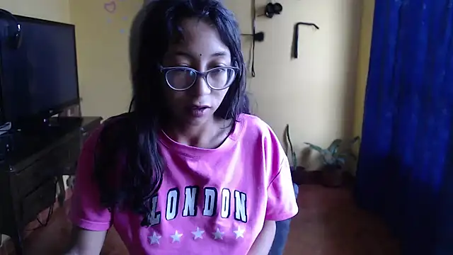 smith lechosoxxx online show from October 17, 12:30 pm