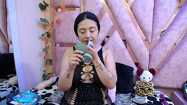 slut anal  online show from February 5, 8:46 pm