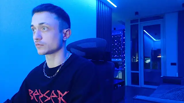 Snapshot of alex_nash chatting on January 24, 11:56 pm alex nash online show from January 24, 11:56 pm