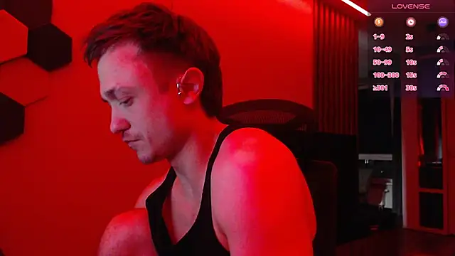 Snapshot of alex_nash chatting on October 8, 8:39 pm alex nash online show from October 8, 8:39 pm