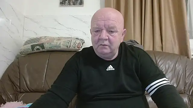 fullballs6 online show from January 19, 2:59 am