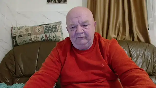 Snapshot of fullballs6 chatting on March 10, 3:00 am fullballs6 online show from March 10, 3:00 am