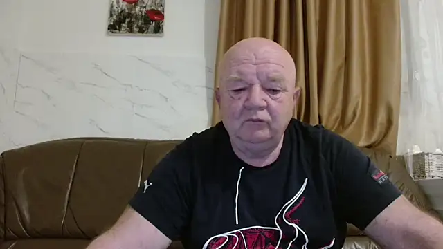 Snapshot of fullballs6 chatting on March 16, 3:12 am fullballs6 online show from March 16, 3:12 am