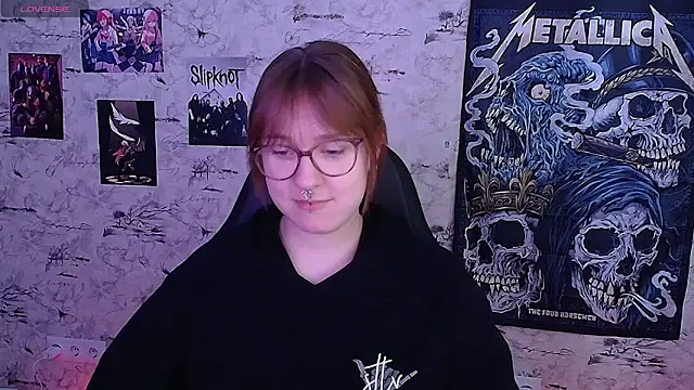 Rudy 02 online show from May 15, 2:13 pm