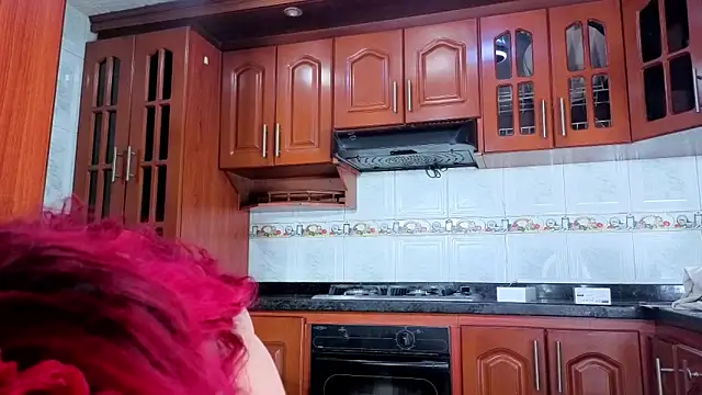 MirandaRossi online show from March 20, 11:59 am