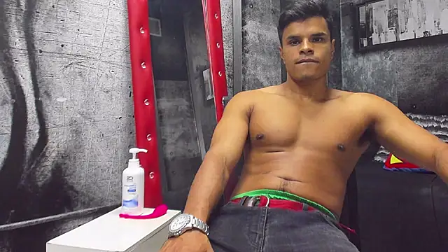 Derek Lustfordx online show from January 27, 11:32 am