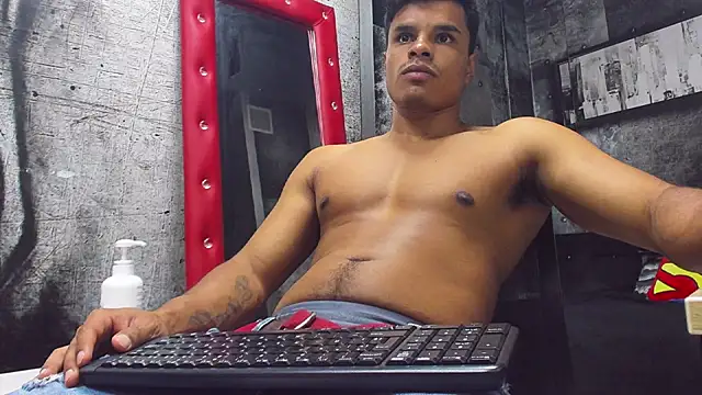 Derek Lustfordx online show from January 31, 11:13 am