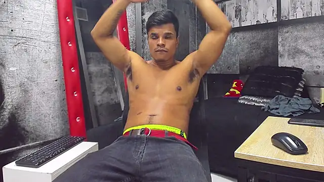 Derek Lustfordx online show from February 1, 11:32 am