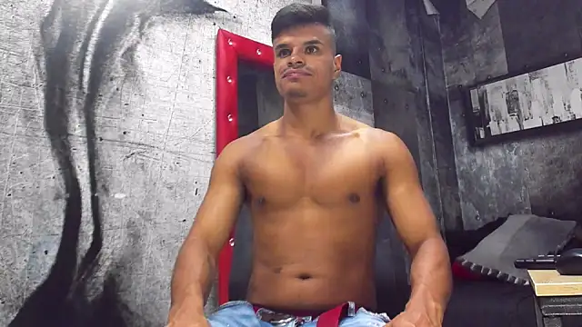 Derek Lustfordx online show from March 8, 11:16 am