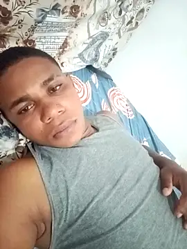 Snapshot of liam_igor chatting on March 14, 2:31 am liam igor online show from March 14, 2:31 am