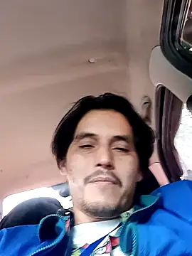 Snapshot of JaviPierolino chatting on March 17, 3:37 pm JaviPierolino online show from March 17, 3:37 pm