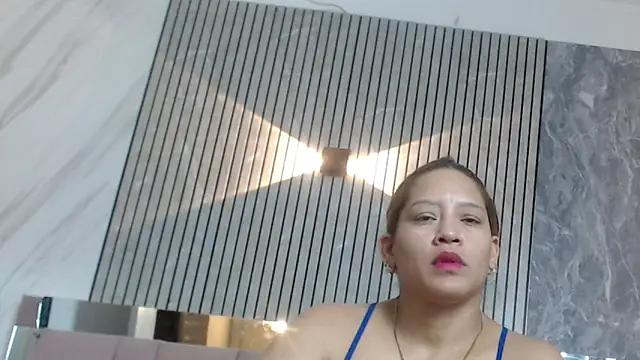 samantha  karolstone online show from May 12, 6:27 pm