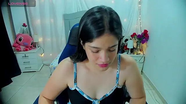 Alison girl20 online show from December 30, 11:49 pm