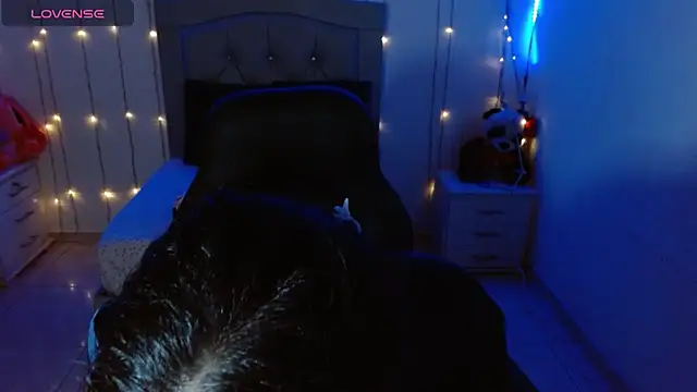 Alison girl20 online show from October 2, 8:27 pm