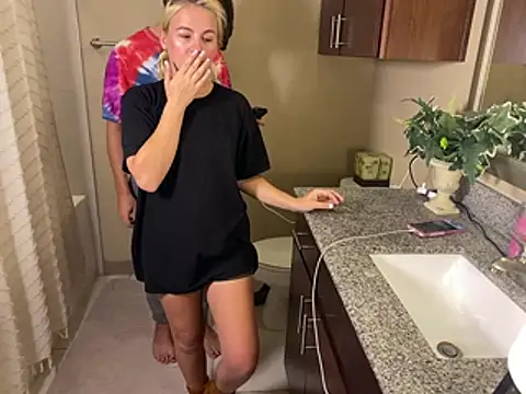 girlfriendmissy online show from May 7, 5:18 pm