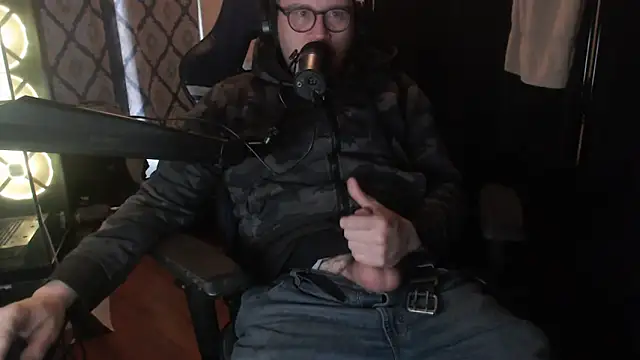 chicostick413 online show from February 14, 2:25 pm